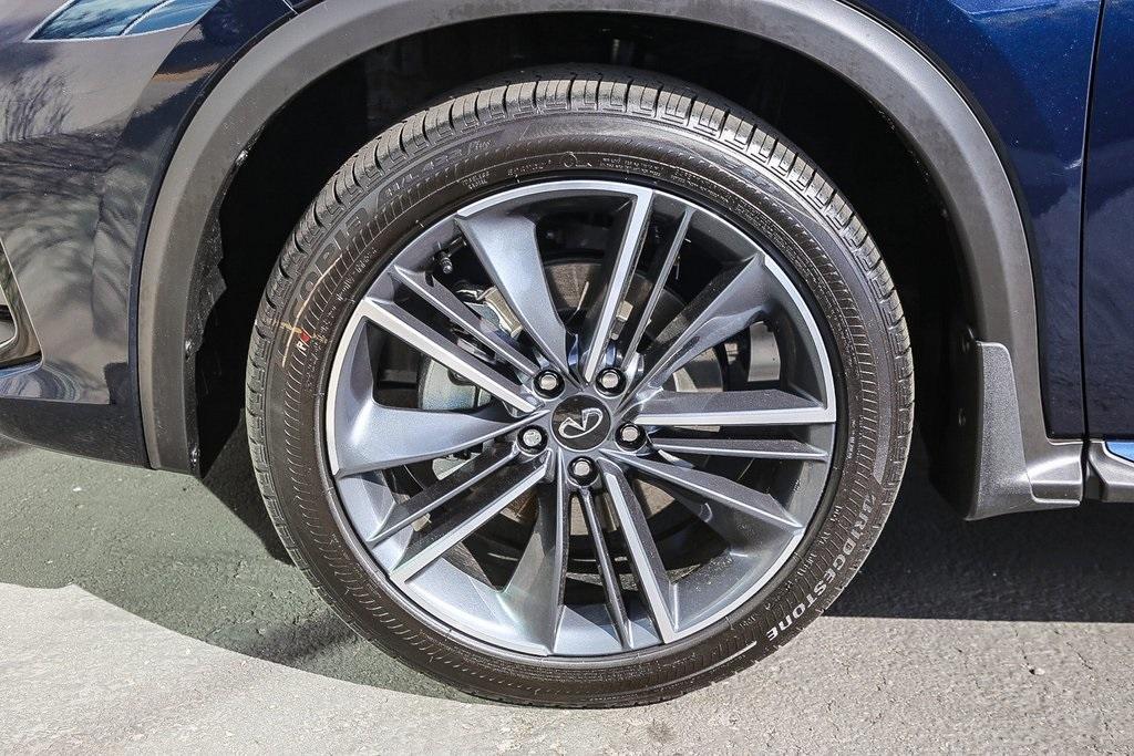new 2025 INFINITI QX55 car, priced at $52,085