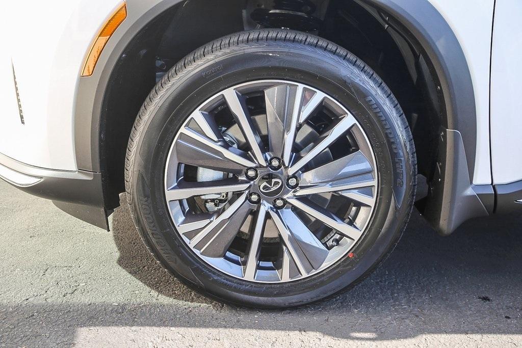 new 2026 INFINITI QX60 car, priced at $60,070