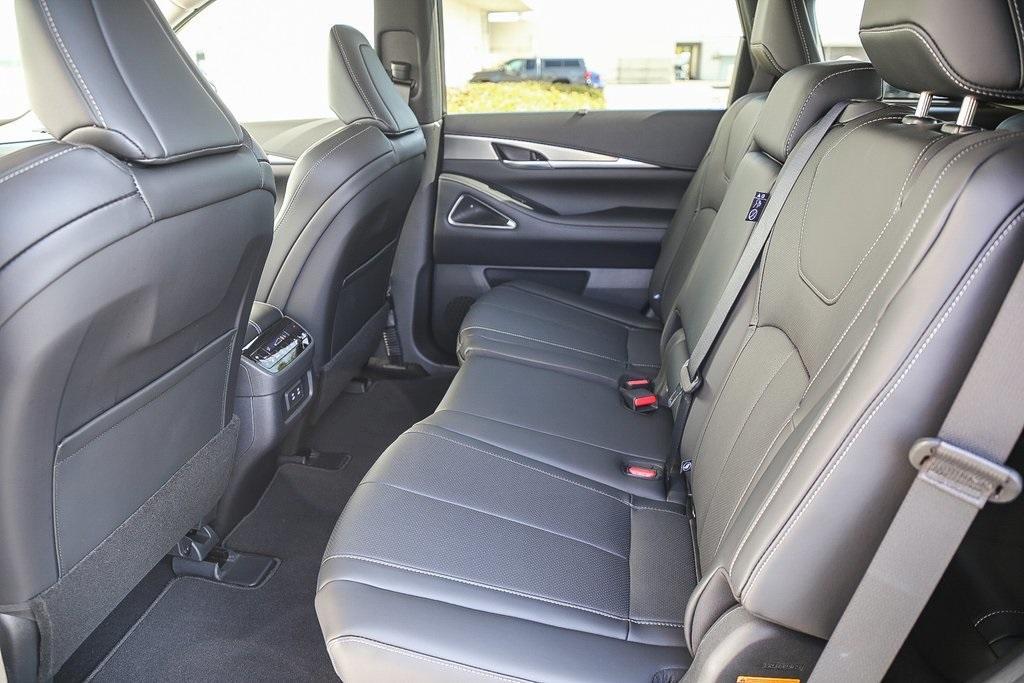 new 2026 INFINITI QX60 car, priced at $60,070