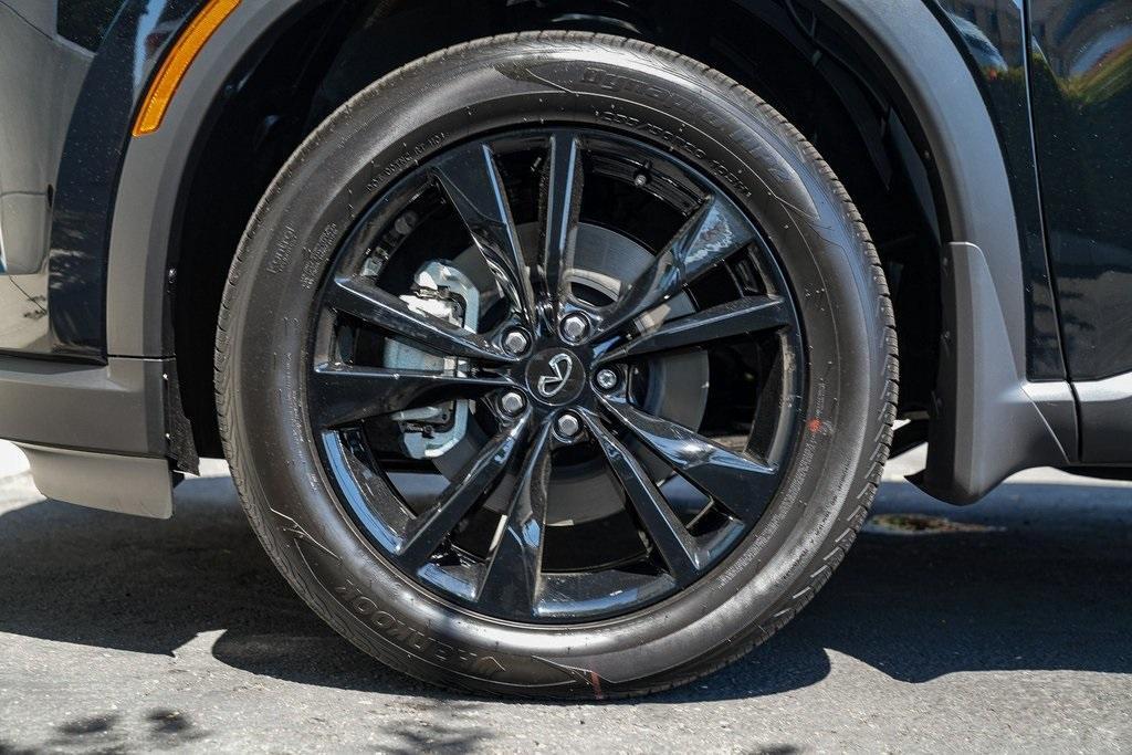 new 2025 INFINITI QX60 car, priced at $60,980
