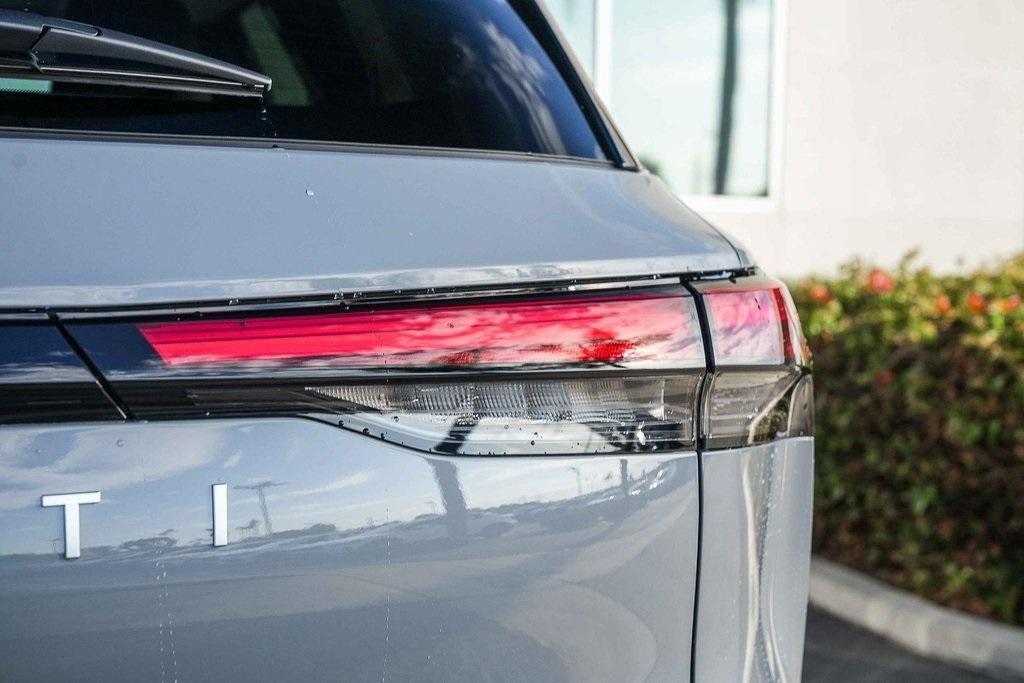 new 2026 INFINITI QX60 car, priced at $61,690