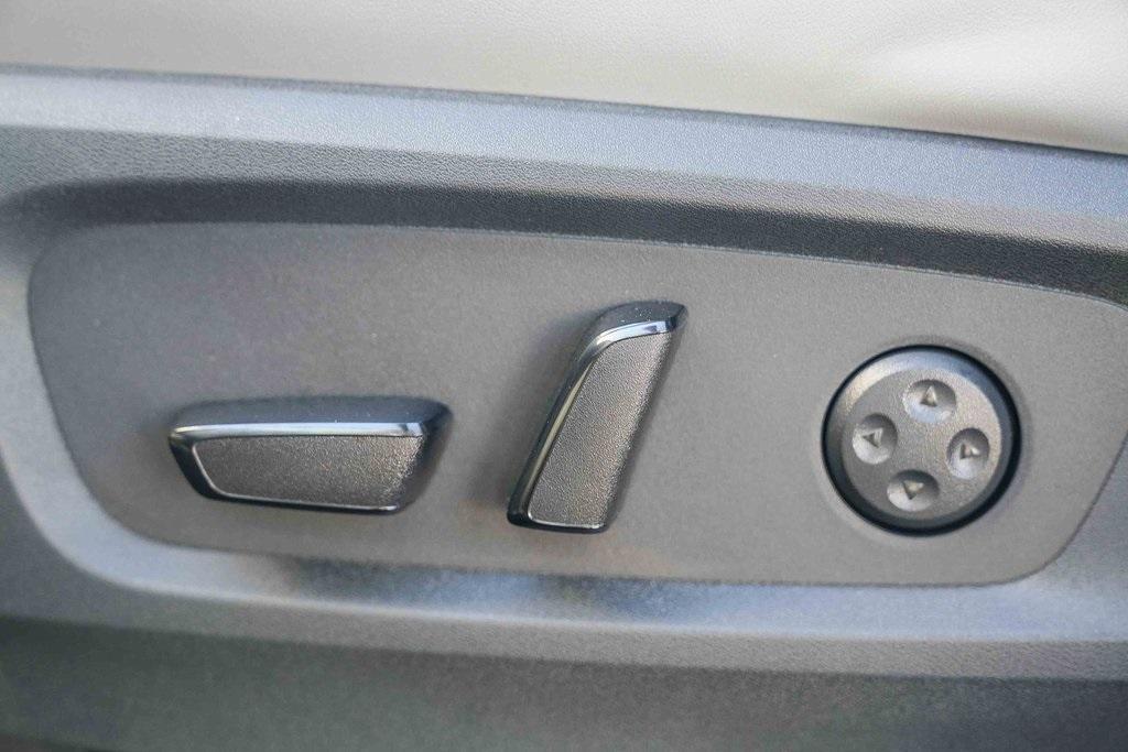 new 2026 INFINITI QX60 car, priced at $61,690