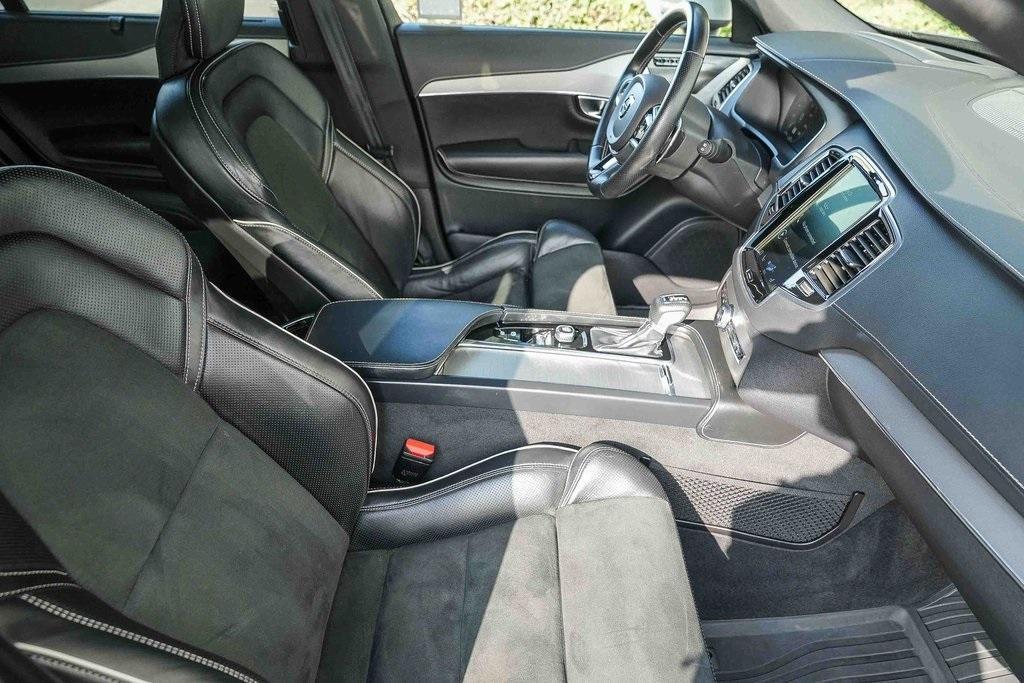 used 2019 Volvo XC90 car, priced at $23,022