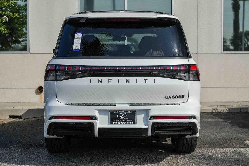 new 2026 INFINITI QX80 car, priced at $106,525