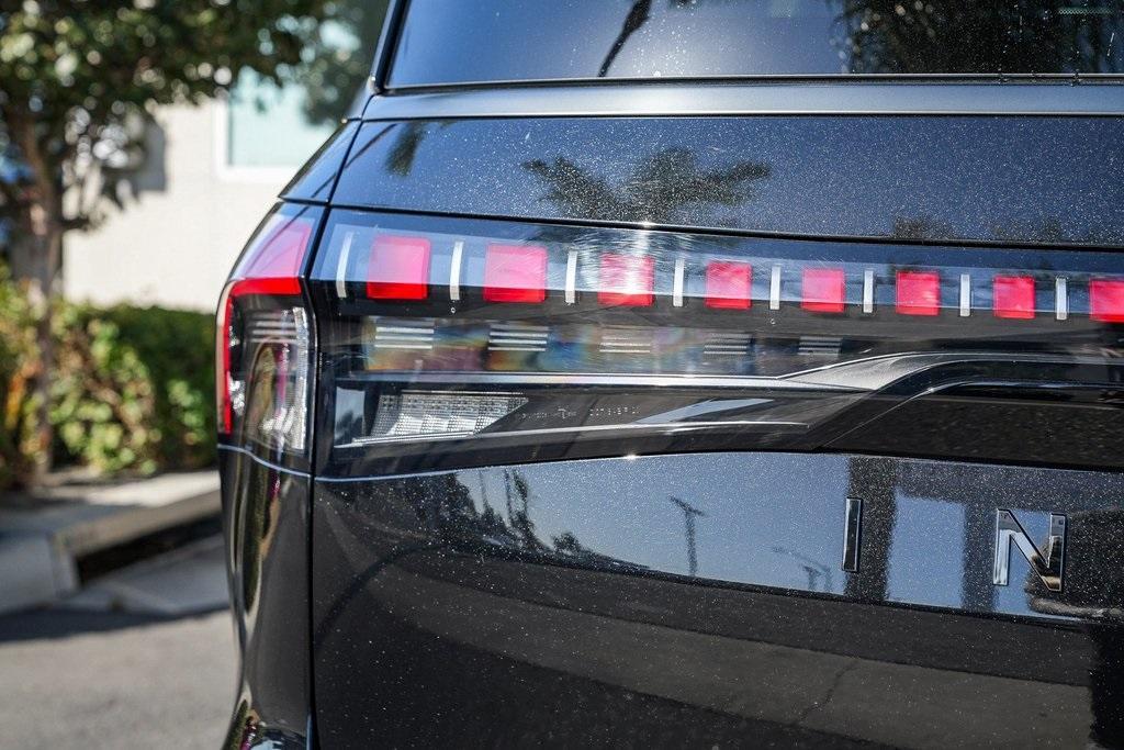 new 2025 INFINITI QX80 car, priced at $112,590