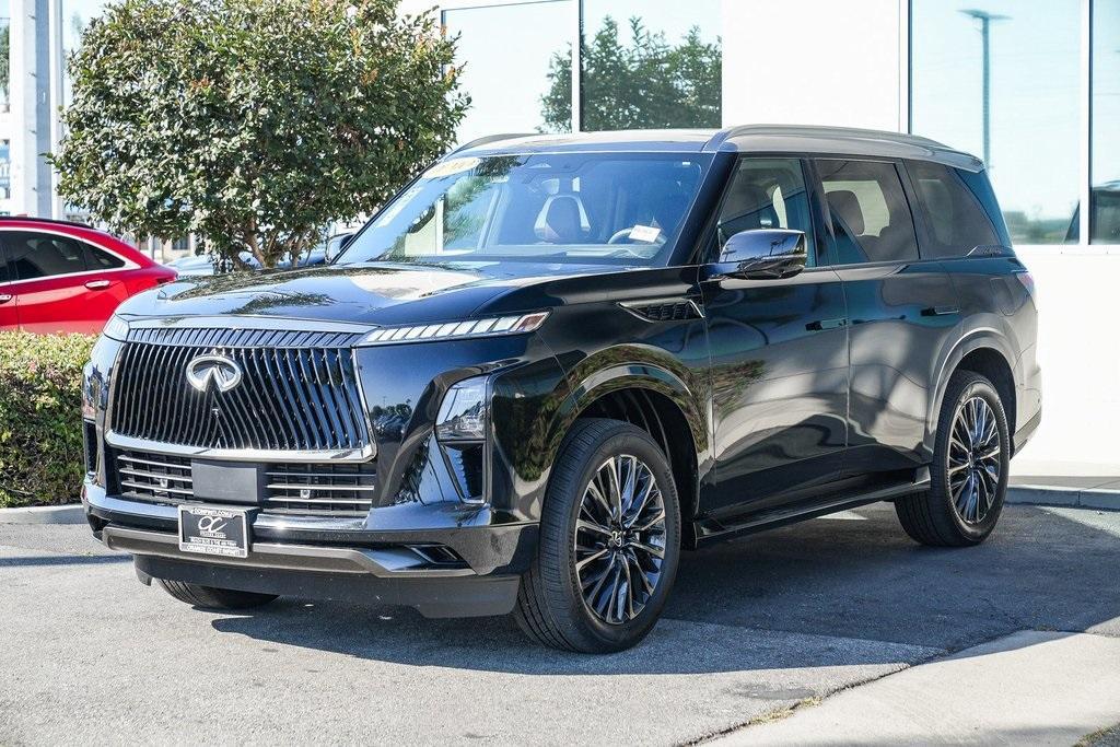 new 2025 INFINITI QX80 car, priced at $112,590