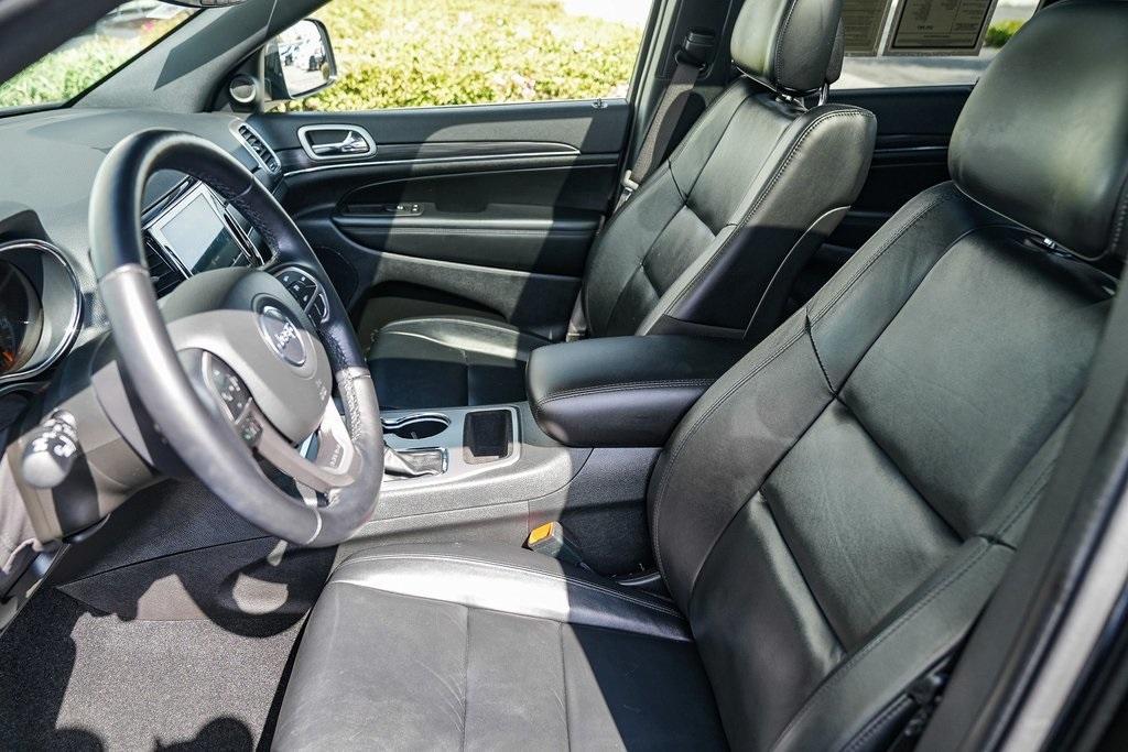 used 2022 Jeep Grand Cherokee WK car, priced at $29,587
