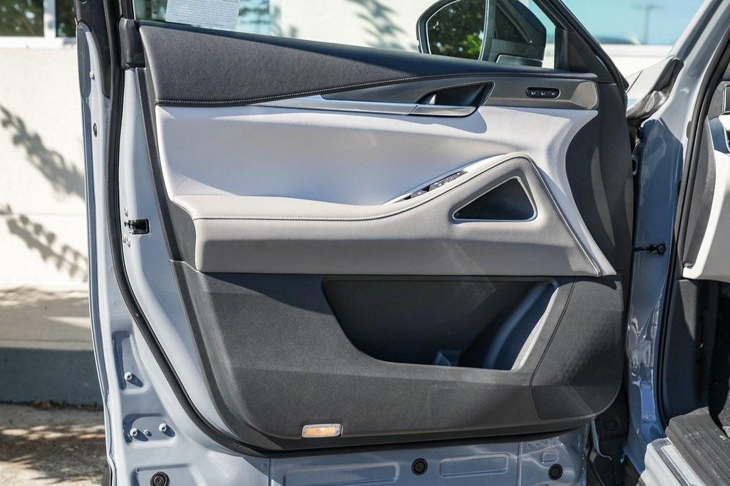 new 2026 INFINITI QX60 car, priced at $59,690