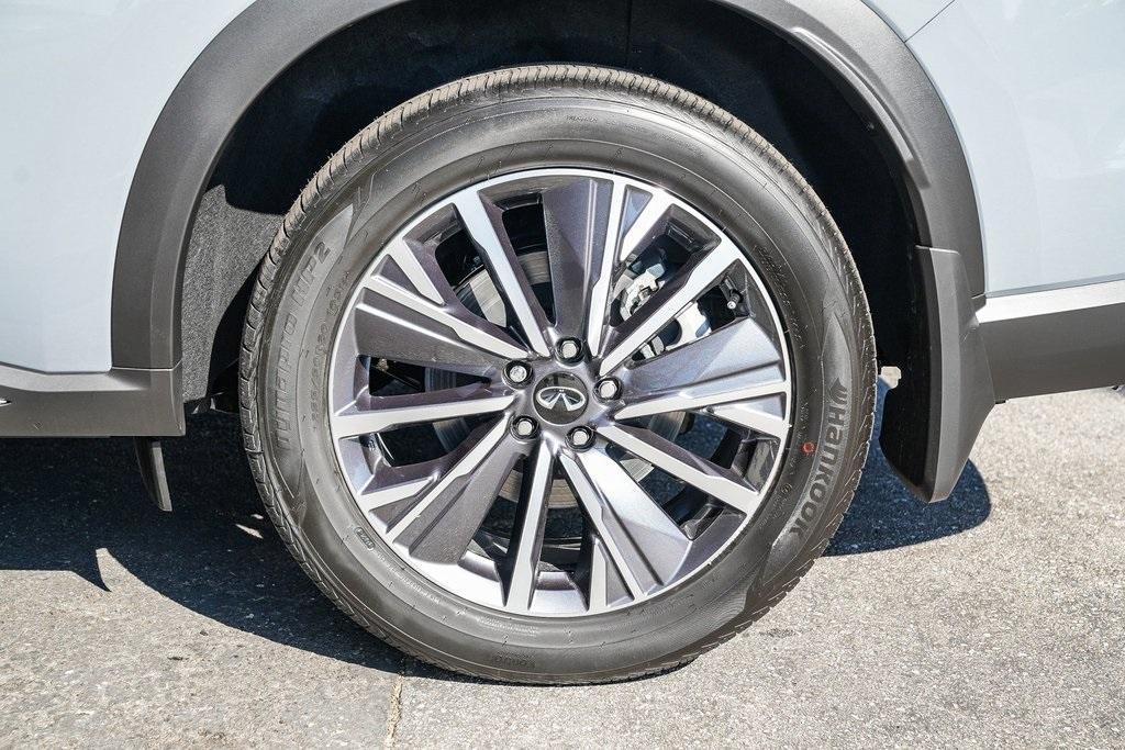 new 2026 INFINITI QX60 car, priced at $59,690