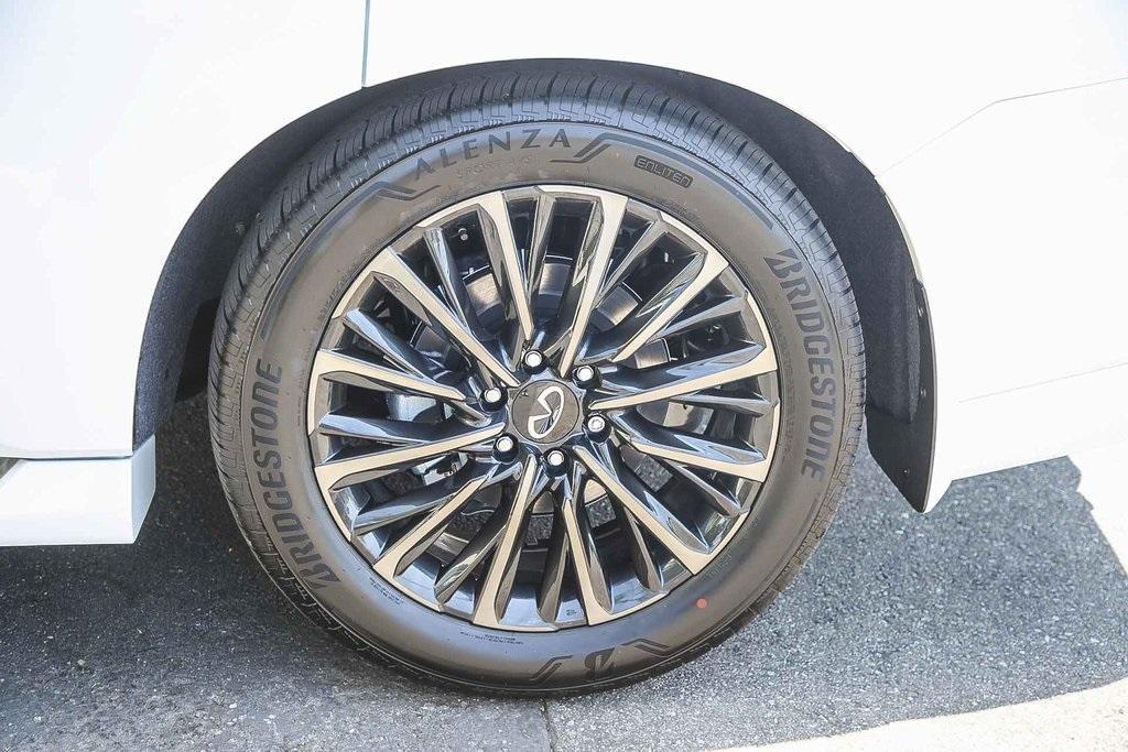 new 2026 INFINITI QX80 car, priced at $116,860