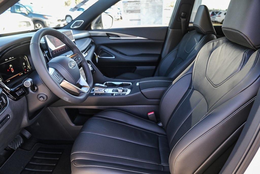 new 2025 INFINITI QX60 car, priced at $60,980