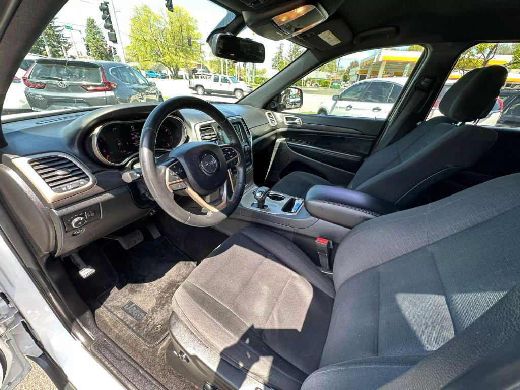 used 2015 Jeep Grand Cherokee car, priced at $11,350