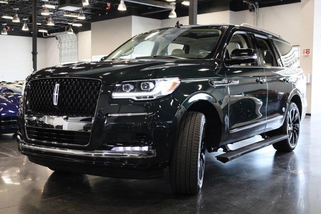 used 2024 Lincoln Navigator car, priced at $95,990