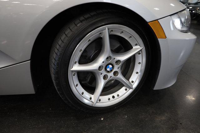 used 2007 BMW Z4 car, priced at $17,990