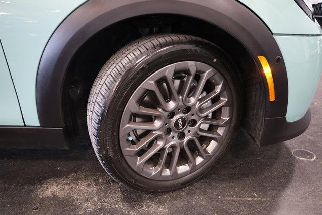 used 2025 MINI Hardtop car, priced at $33,900