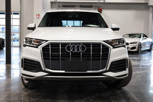 used 2021 Audi Q7 car, priced at $29,900