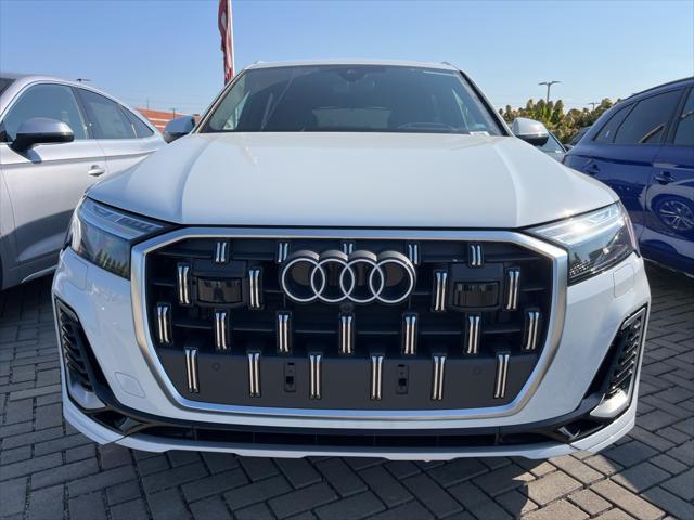 new 2025 Audi Q7 car, priced at $81,800