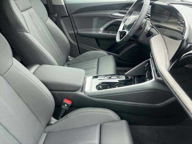 new 2025 Audi Q5 car, priced at $61,300