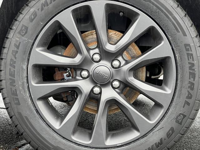 used 2019 Jeep Grand Cherokee car, priced at $21,000