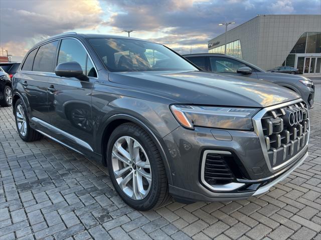 new 2025 Audi Q7 car, priced at $81,800