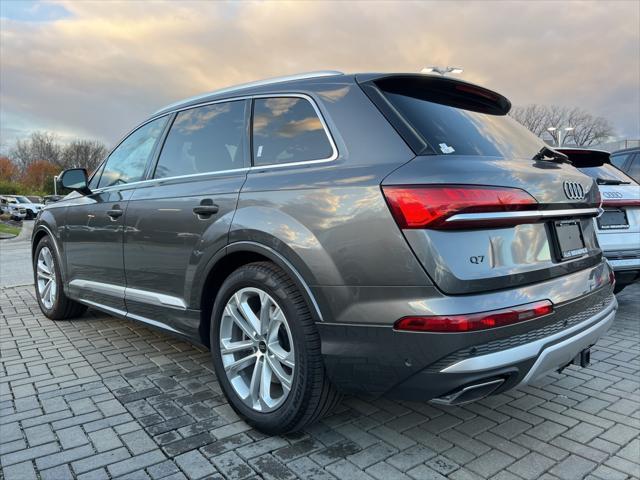 new 2025 Audi Q7 car, priced at $81,800