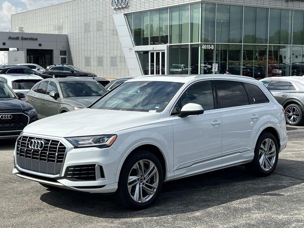 used 2021 Audi Q7 car, priced at $33,400