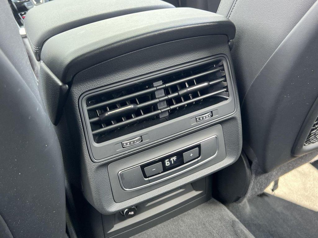 used 2021 Audi Q7 car, priced at $33,400
