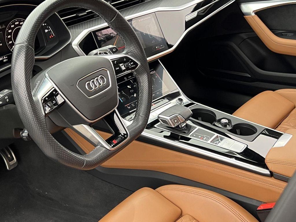 used 2022 Audi RS 6 Avant car, priced at $87,800