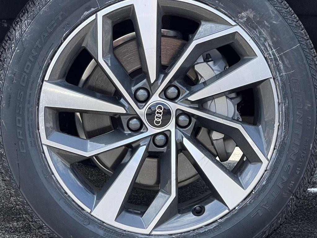 used 2022 Audi Q5 car, priced at $34,700