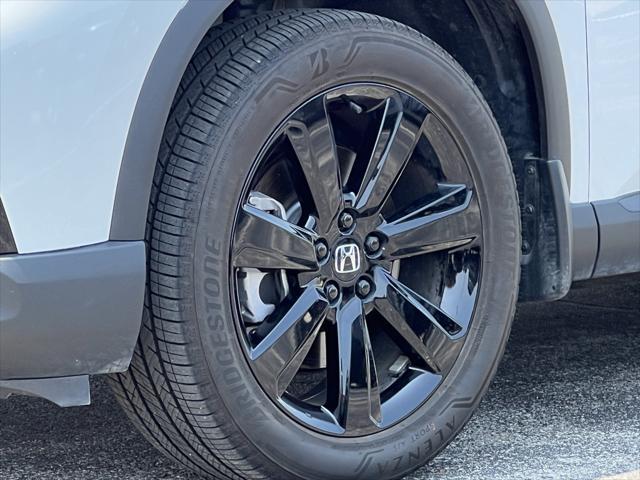 used 2025 Honda Pilot car, priced at $49,500