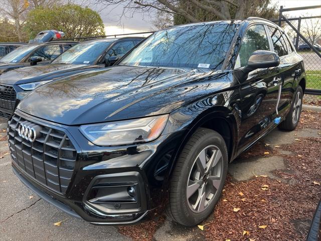 new 2025 Audi Q5 car, priced at $49,925