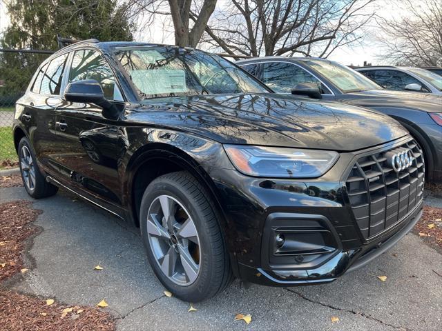 new 2025 Audi Q5 car, priced at $49,925