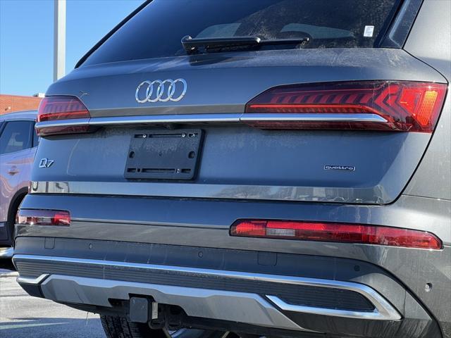 used 2023 Audi Q7 car, priced at $54,300