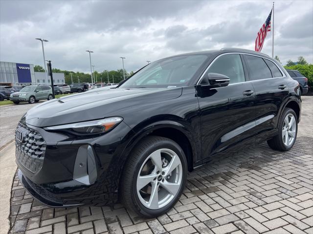 new 2025 Audi Q5 car, priced at $60,975