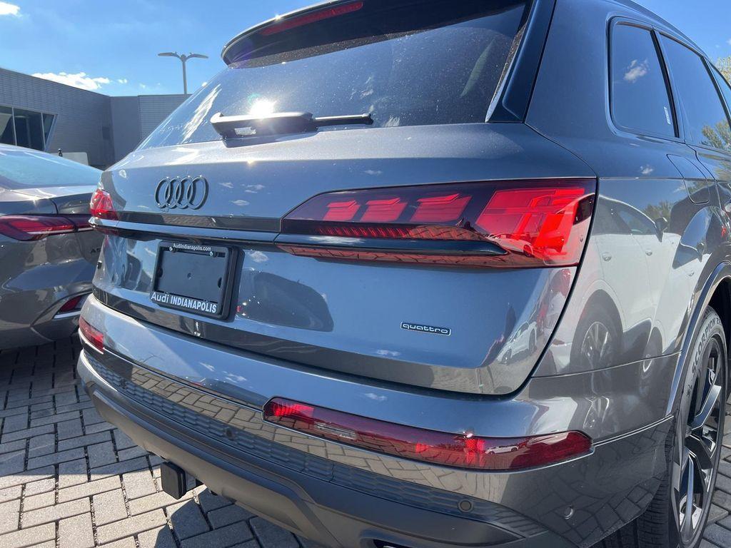 new 2026 Audi Q7 car, priced at $85,340