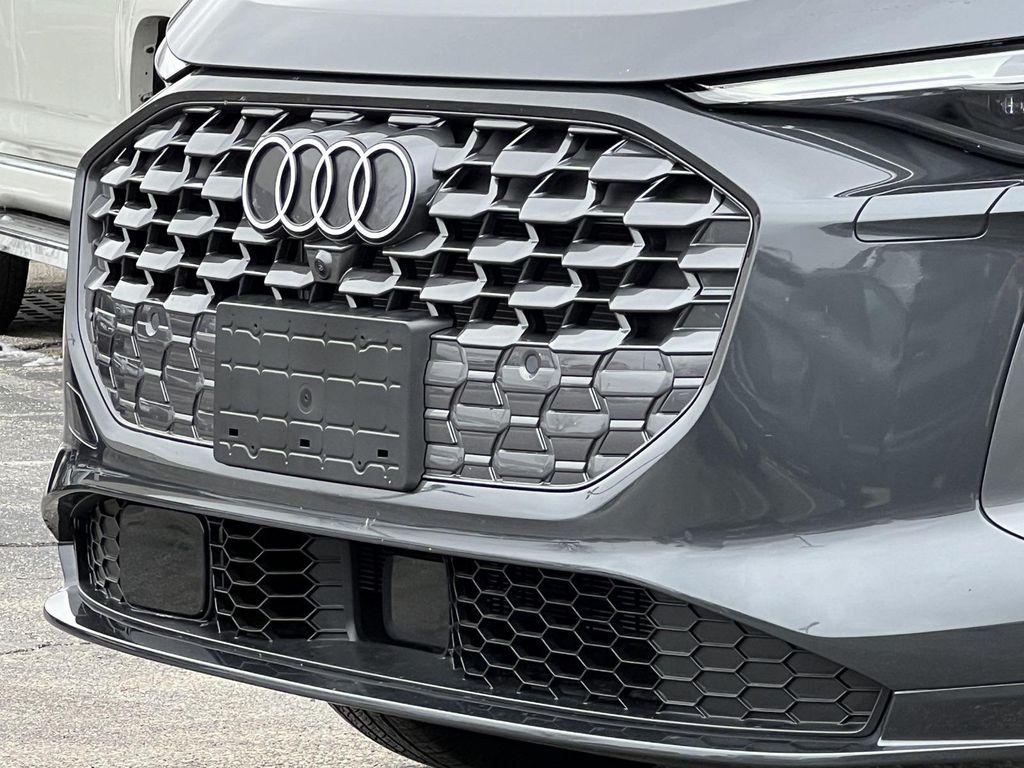 used 2025 Audi Q5 car, priced at $50,800