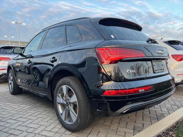 new 2025 Audi Q5 car, priced at $49,215