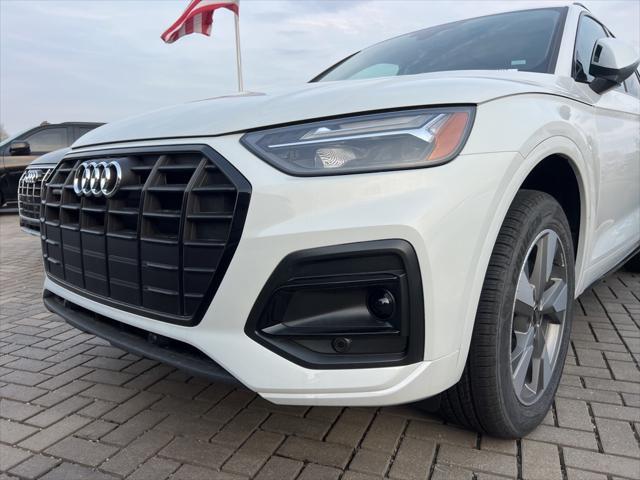 new 2025 Audi Q5 car, priced at $50,250