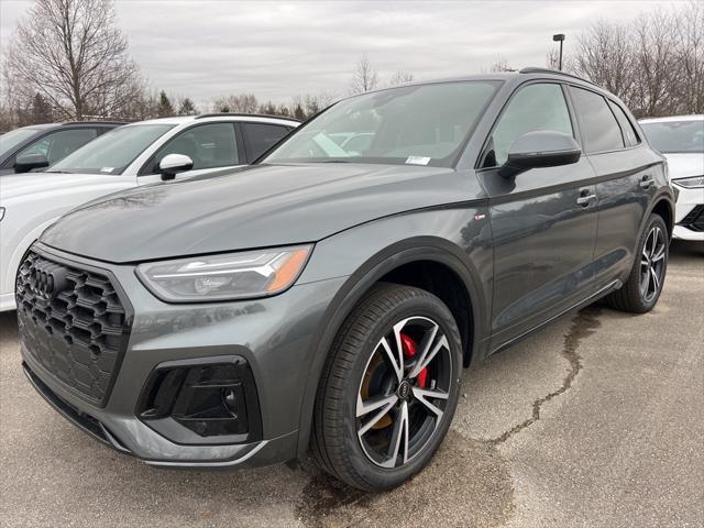 new 2025 Audi Q5 car, priced at $60,290