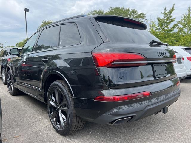 new 2025 Audi Q7 car, priced at $77,900