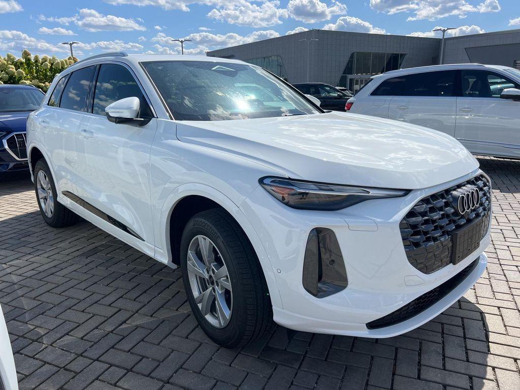 new 2025 Audi Q5 car, priced at $56,380