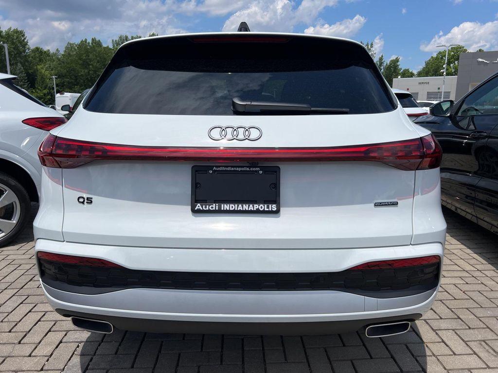 new 2025 Audi Q5 car, priced at $61,390