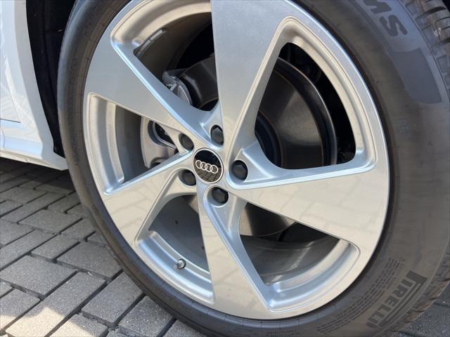 new 2025 Audi Q5 car, priced at $61,390