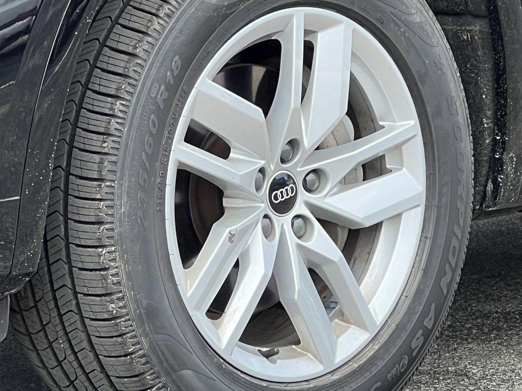 used 2022 Audi Q5 car, priced at $35,400