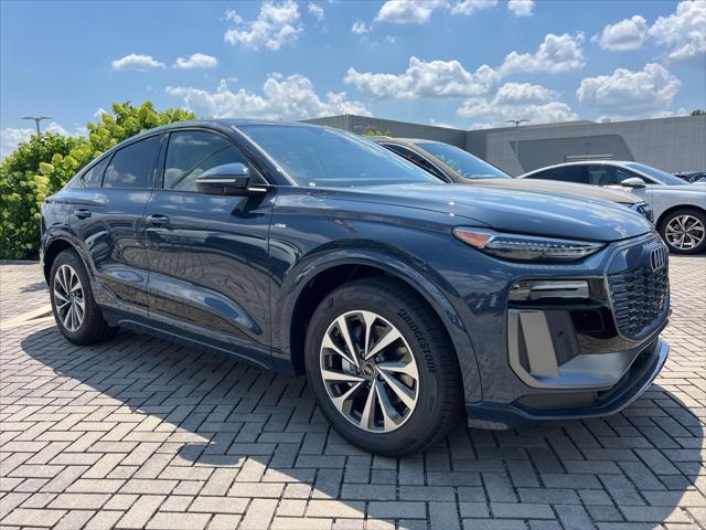 new 2025 Audi Q6 e-tron car, priced at $79,315