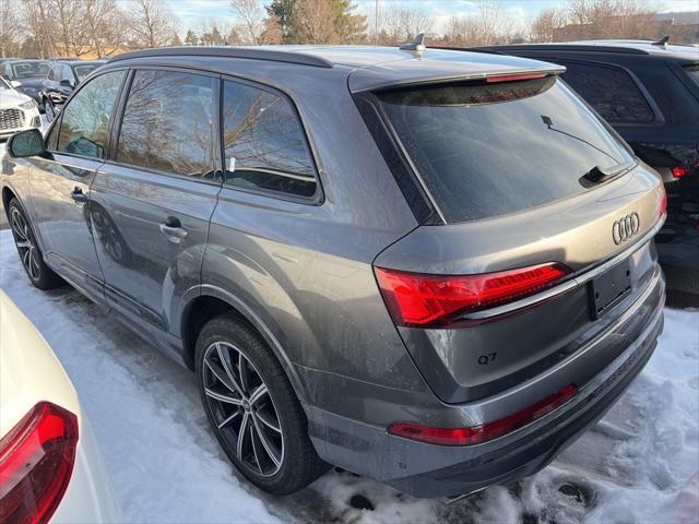 new 2025 Audi Q7 car, priced at $69,530