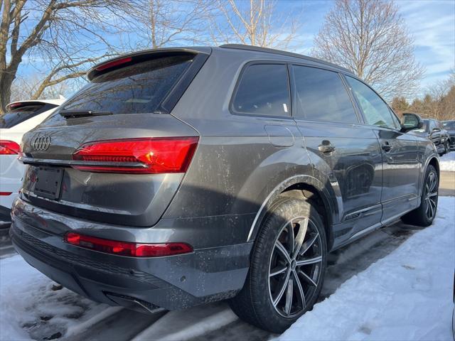 new 2025 Audi Q7 car, priced at $69,530