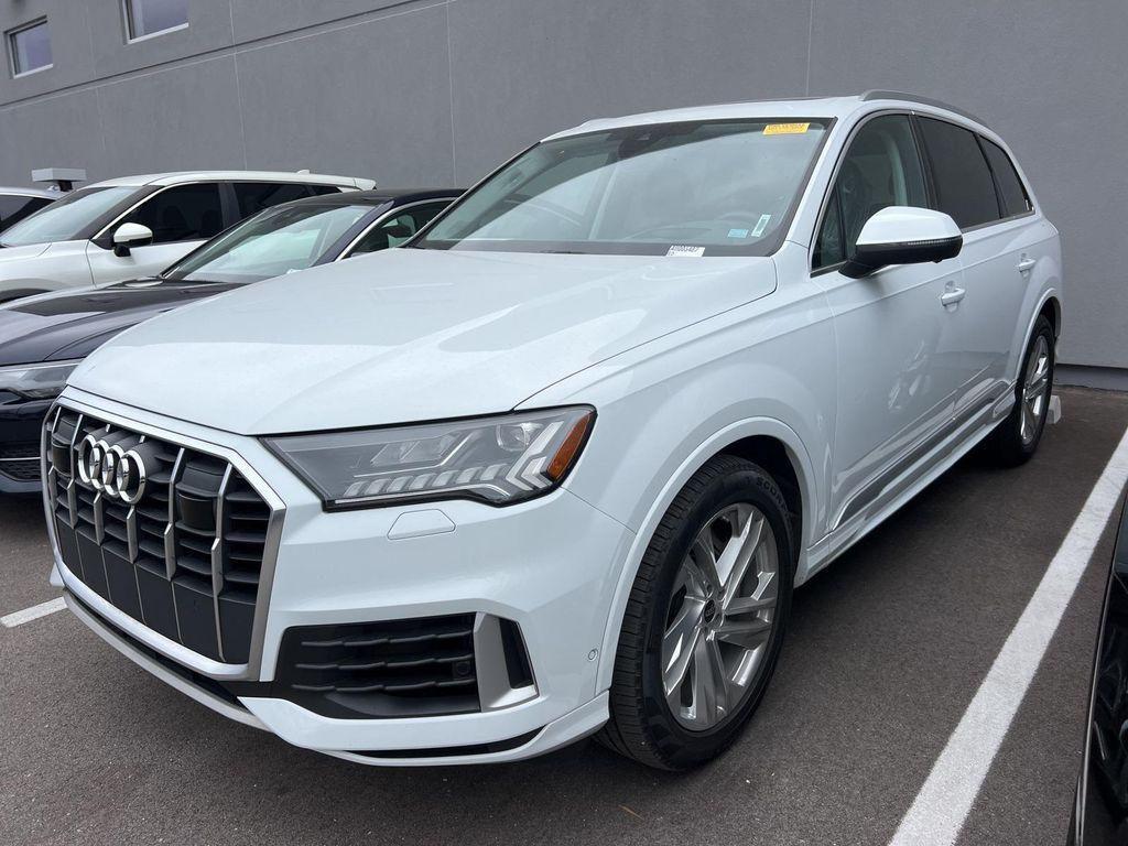 used 2023 Audi Q7 car, priced at $53,300