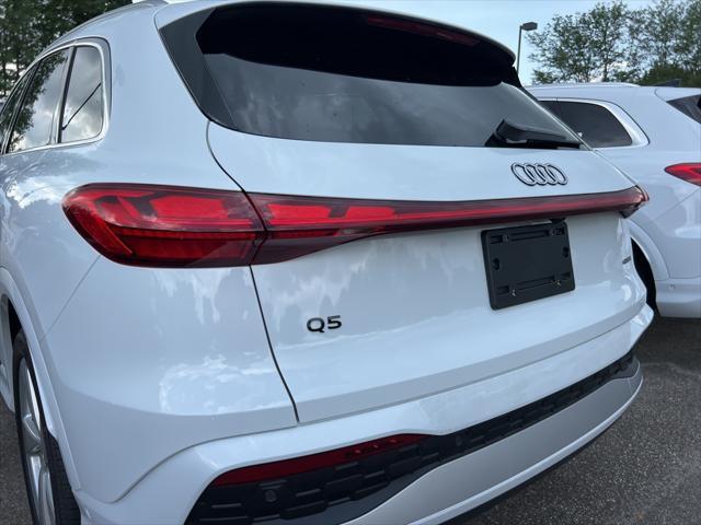 new 2025 Audi Q5 car, priced at $64,850