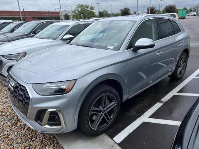 new 2025 Audi Q5 car, priced at $67,875